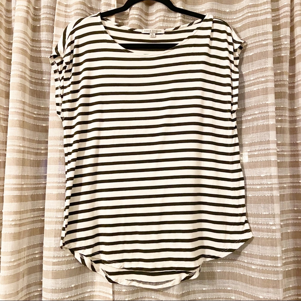 Green Envelope short sleeve striped top